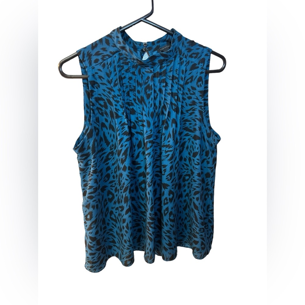 Ann Taylor Women’s Medium Sleeveless Top Blouse Teal Blue Leopard Cheetah Print